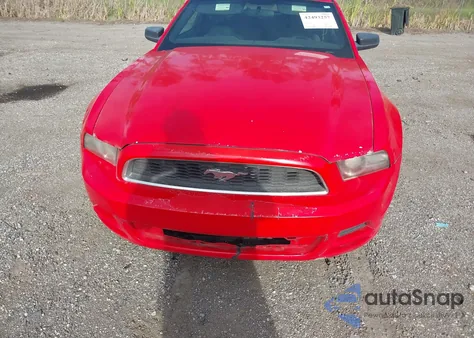 2013 Ford Mustang V6 из США, поврежденный, VIN 1ZVBP8AM8D5250810